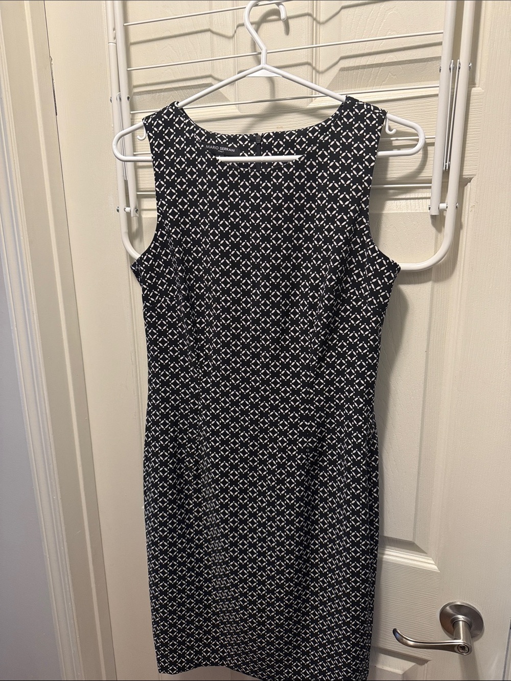 Sleeveless Black & White Patterned Sheath Dress